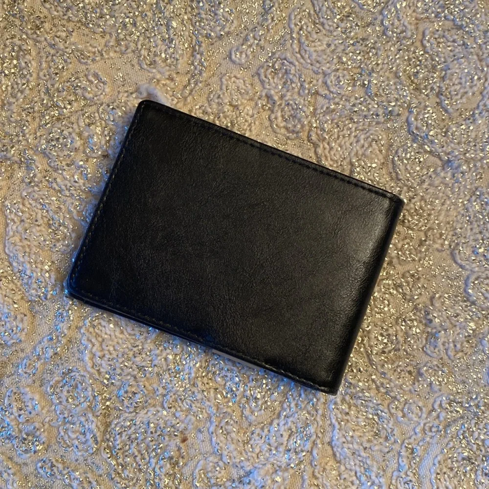 Zitahli Men’s Wallet Black Genuine Leather NWOB